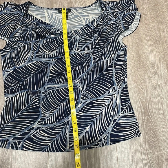 Express 2 piece skirt set leaf print L - Picture 11 of 16